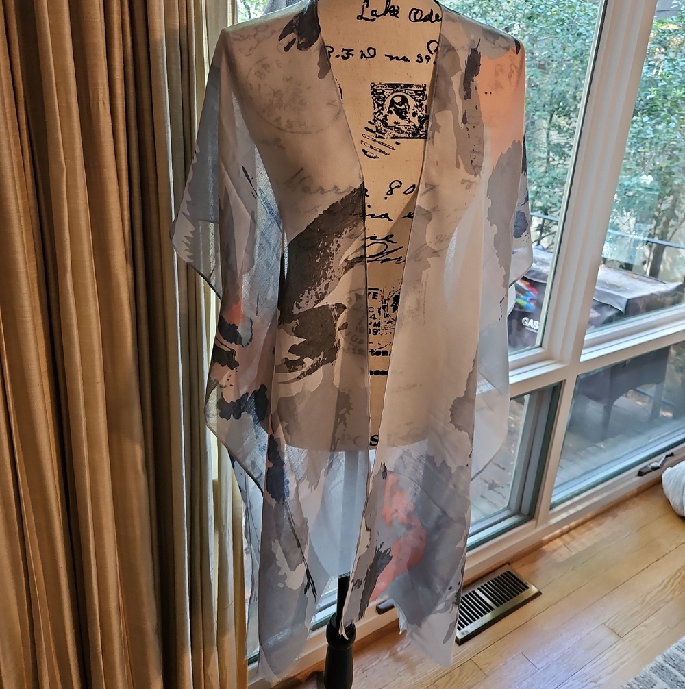 Sheer Watercolor Print Drape Kimono - Gray & Pink Accents